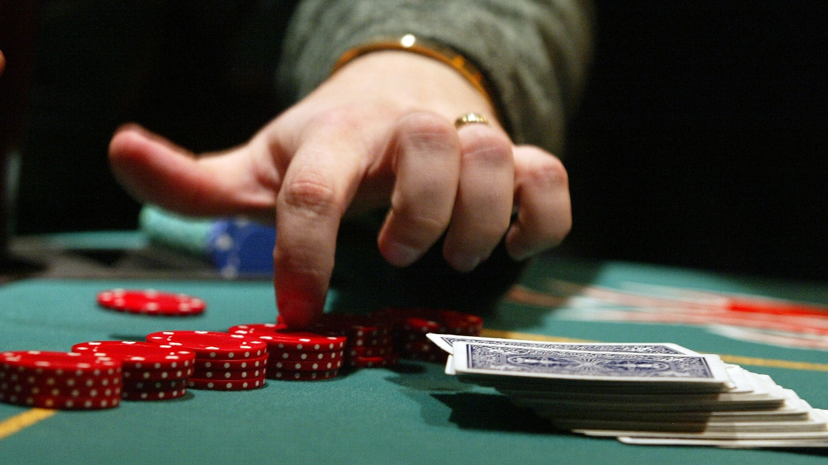 How to Enjoy Playing Poker With More Skilled Players